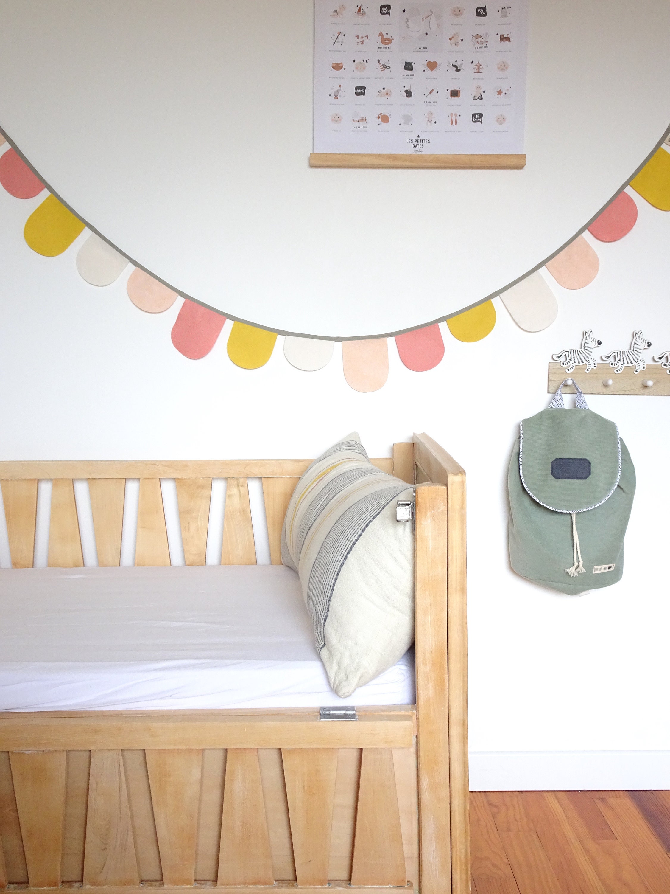 Guirlande de Fanions Demi-Cercles en Feutrine/Déco Chambre Enfant Guirlande Bébé