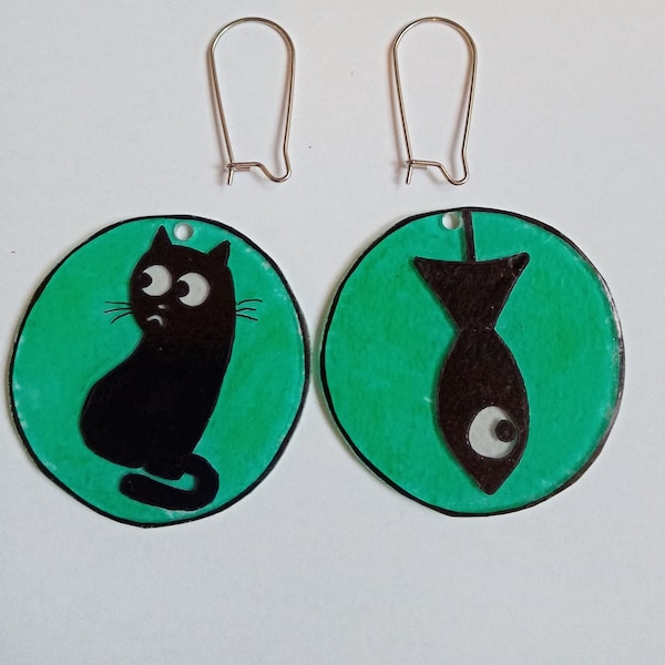 boucles d'oreilles médaillon chat/poisson turquoise