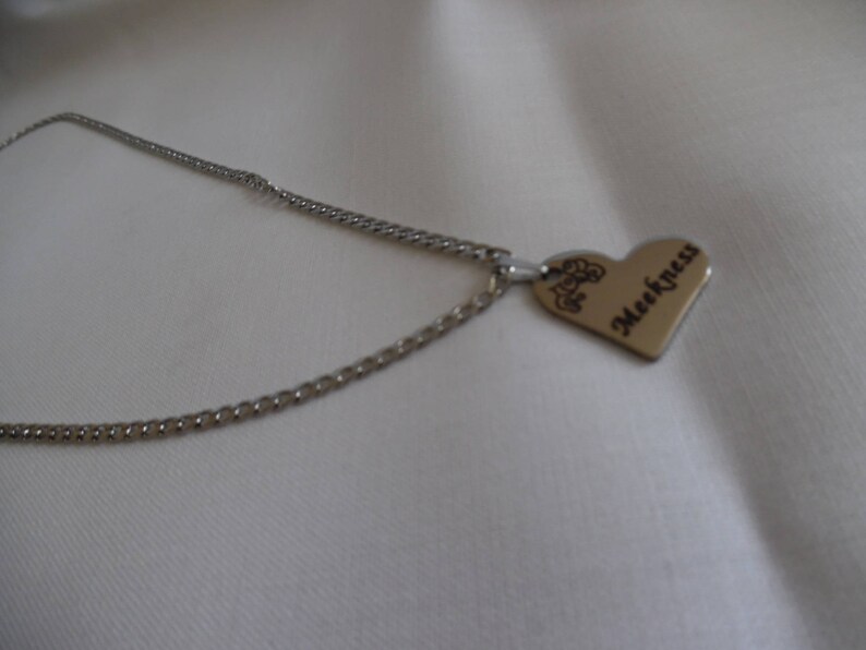 silver unisex jewelry chain women/'s gift gift for him gift friendship 304 stainless steel Heart pendant necklace minimalist