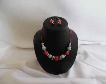 Collier+boucles d'oreilles, perles en céramique, parure, fil de soie, rouge, bleu, acier inoxydable, bijou femme, cadeau pour elle