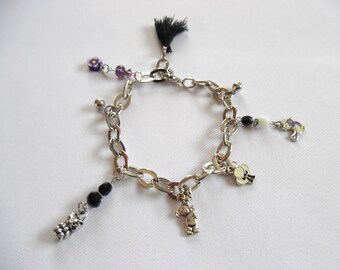 Bracelet charms, glass beads, chain, pompom, silver, black, adjustable, women's jewelry, accessory, modern, unique piece.