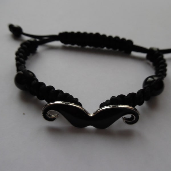 Bracelet macramé femmes, perles en céramique, moustaches émaillé, fil de soie, noir, ajustable, bijou femme, pièce unique, accessoire