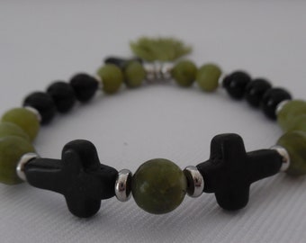 Bracelet hommes pierres, croix en howlite, onyx, jade, vert, noir,argent, acier inoxydable, tendance hommes, pièce unique, bijou hommes