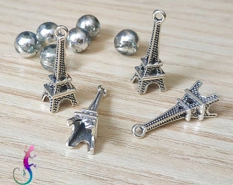 Lot de 4 pendentifs Tour Eiffel 3D en métal argenté antique 23x9x9mm