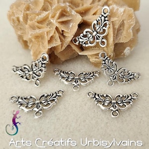 Set of 6 medieval style spacer connectors in antique silver metal 26x15mm