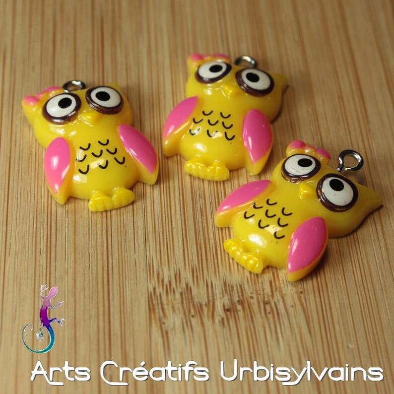 Lot de 3 breloques hibou chouette jaune en résine 25x16mm image 1