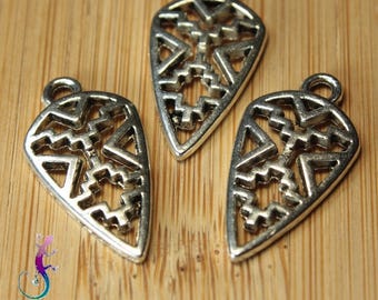 Set of 4 ethnic pendants in antique silver metal 24,5x13mm