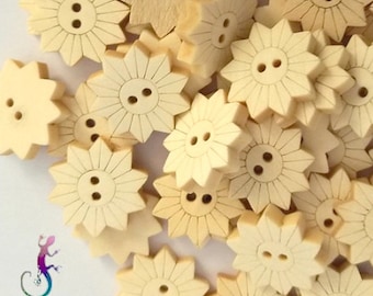 Lot of 20 natural wooden buttons in the shape of a sunflower 18mm