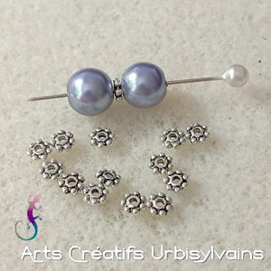 Lot De 50 Coupelles Perle Intercalaire En Métal Argenté - Forme Fleur 8 Mm