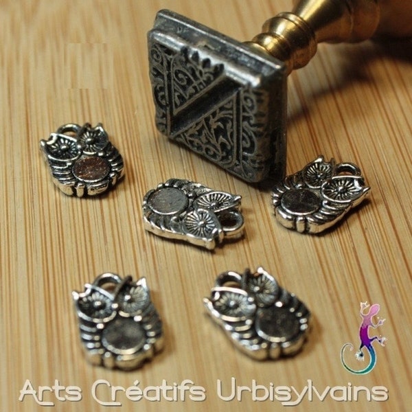 Lot de 6 breloques chouette ou hibou en métal argenté 14x10mm