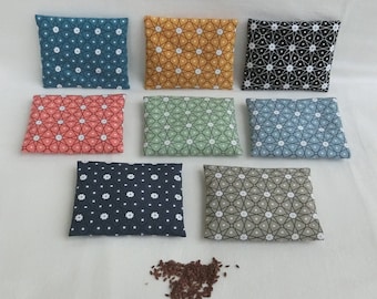 Hand warmer / Dry hot water bottle with removable cover Organic flax seeds, Geometric flower fabric, 11 cm X 9 cm / Mini winter pocket hand warmer