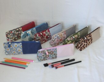 Zipped pencil case in denim and cotton fabric, pouch for pencils or makeup, all-purpose storage bag, school accessory, handmade gift