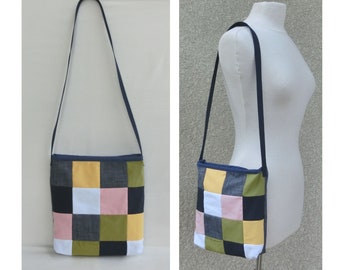 Sac bandoulière, Patchwork de Tissu Coton et Jeans denim recyclé, Sac fermeture zippée avec 2 poches, Fourre tout porté épaule, Cadeau Femme