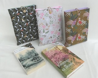 Housse molletonnée, Pochette protège livre de poche ou broché, Tissu exotique, Couverture de protection grand carnet, Accessoire de Lecture