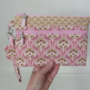Borsa a mano con 2 tasche con cerniera e cinturino da polso rimovibile, custodia per documenti, telefono o trucco, tessuto Arabesque Flower, realizzata a mano in Francia