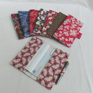 Housse protège Carnet de chèques avec porte stylo, Tissu Coton Japonais, Porte chéquier, étui pour chéquier portefeuille, Pochette fait main