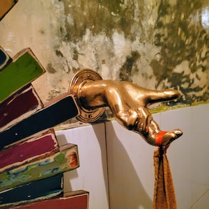 Scultura in ottone con dita a forma di mano, decorazione per la casa, mano in ottone