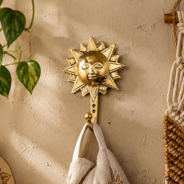 Messing Sun Wandhaken | Sunburst Wandhaken | Boho Wanddekor | Dekorative Messinghaken | Himmlische Wohnkultur | Garderobenhaken