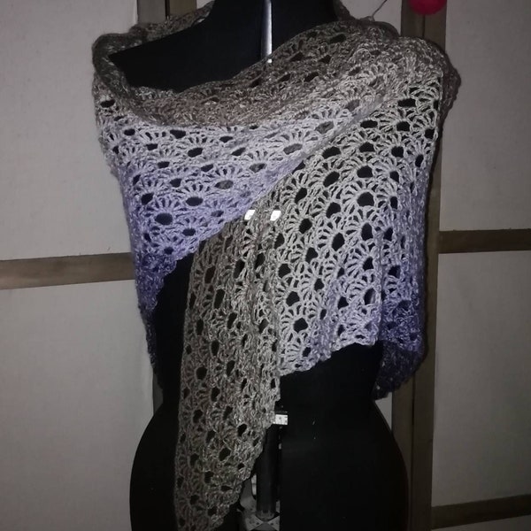Maxi chèche/Merino shawl crocheted by hand