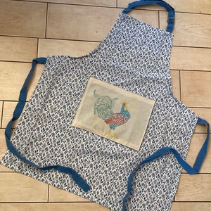 Tablier de cuisine bleu avec feuillage motif  Coq
