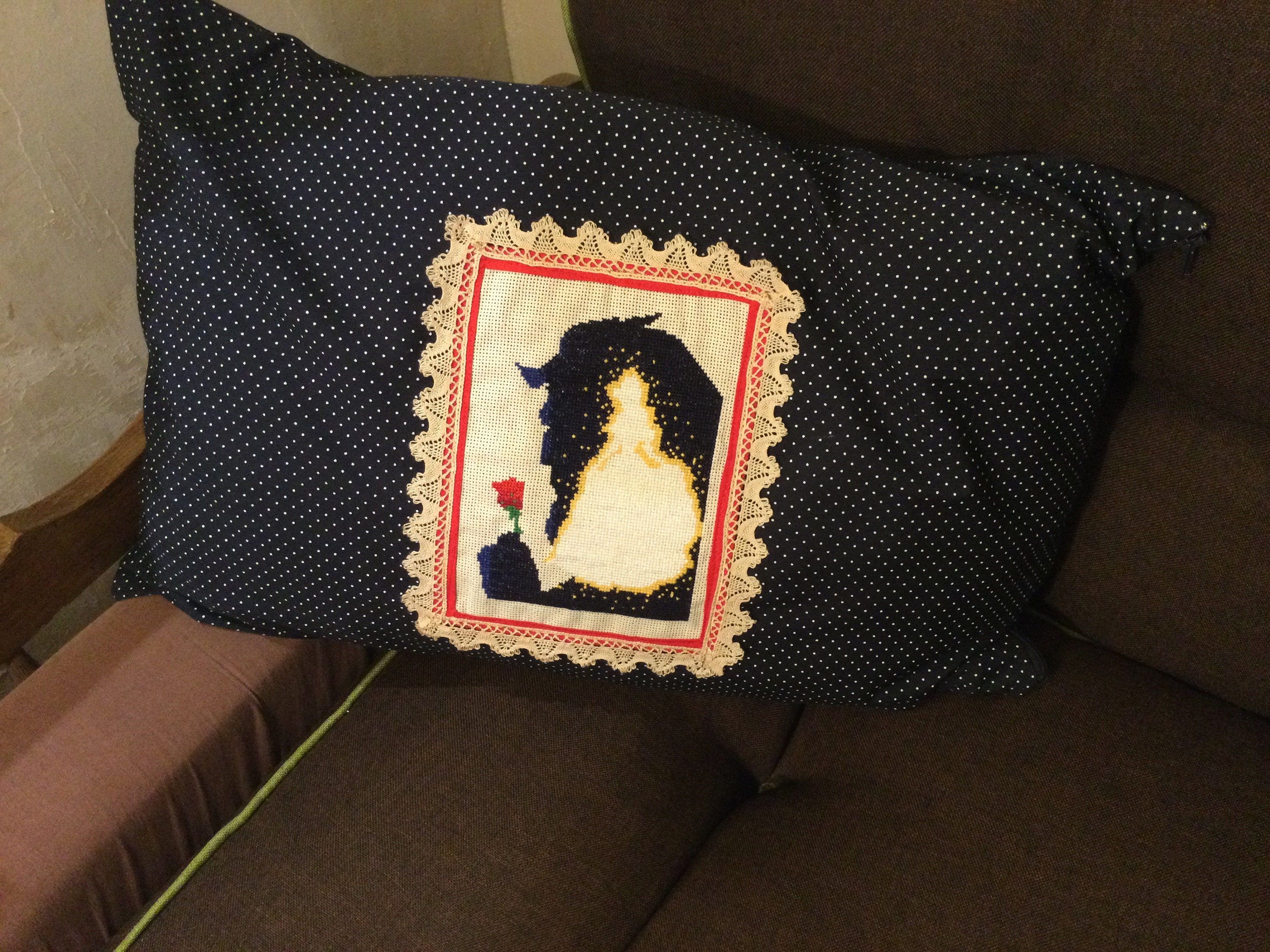 Housse Coussin Silhouettes La Belle et Bête.