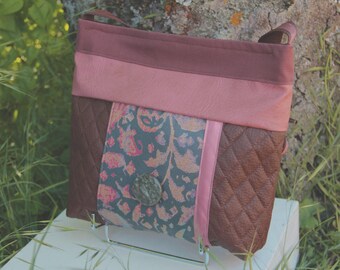 Brown/pink textile shoulder bag