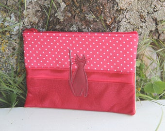 Red Textile Pouch / Polka dot ecru Cat