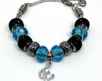 Bracelet initiale noir bleu