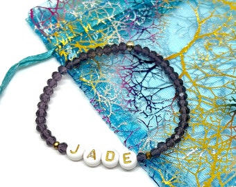 Bracelet prénom personnalisable avec perles cristal Amethyst, bracelet personnalisé initiales, prénom, mot, cadeau femme
