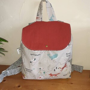 Sac à dos personnalisable avec prénom en broderie,  thème animaux de la planète