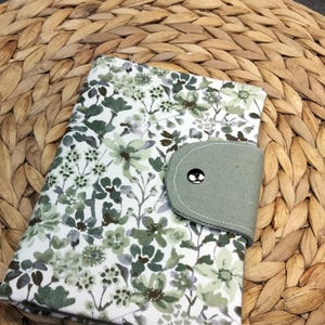 Pochette de santé, pochette médicale pour ordonnances, cartes vitale et mutuelle avec motifs floraux vert