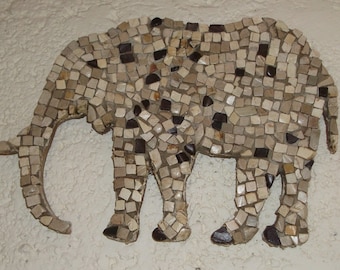 ELEPHANT réalisé en pierres naturelles création artisanale