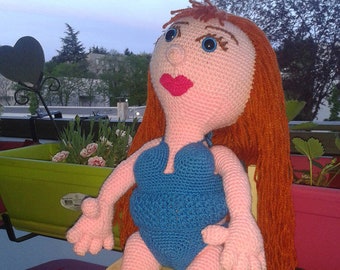 Mademoiselle Bikini, doudou en crochet