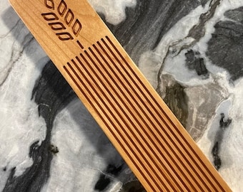 Tábua Clássica para Moldar Massas | Ferramenta Tradicional de Madeira para Texturizar Nhoque e Massas com Design de Linhas Retas