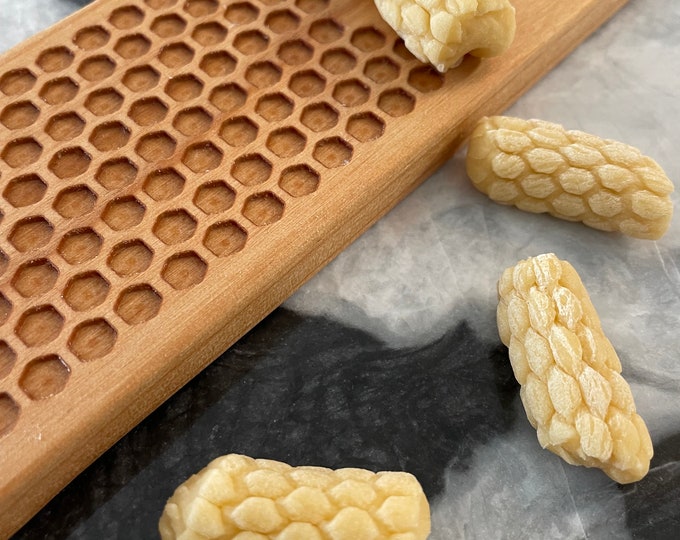 Honeycomb Micro / Pasta Board / Homemade Gnocchi & Cavatelli