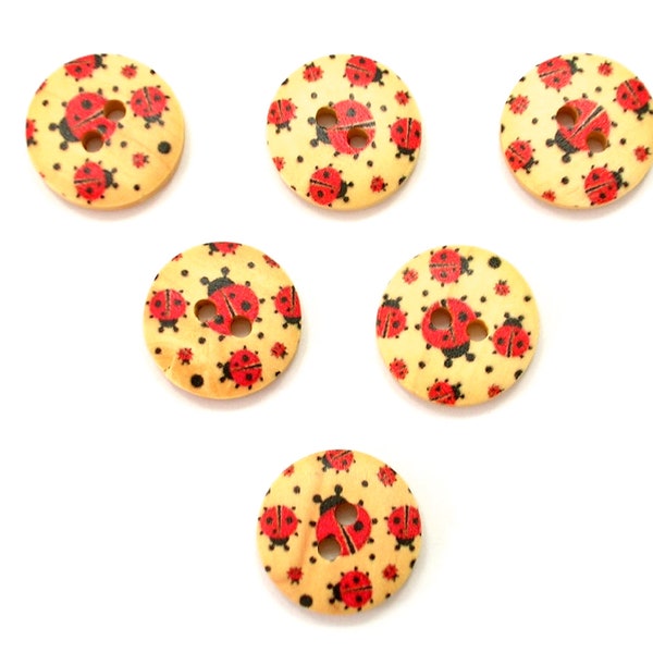 LOT 6 BOUTONS BOIS : rond motif coccinelle 18mm (01)