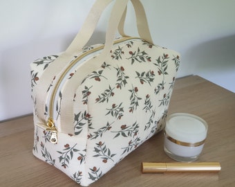 Trousse de toilette, maxi trousse, vanity, trousse bébé, trousse maquillage, trousse voyage, trousse double gaze