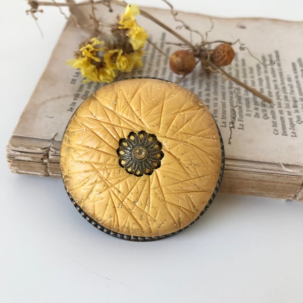 Broche ronde, bijoux créateur, broche mariage, bijoux bleu, cadeau maman, cadeau pour elle ,cadeau femme ,broche écharpe ,fimo