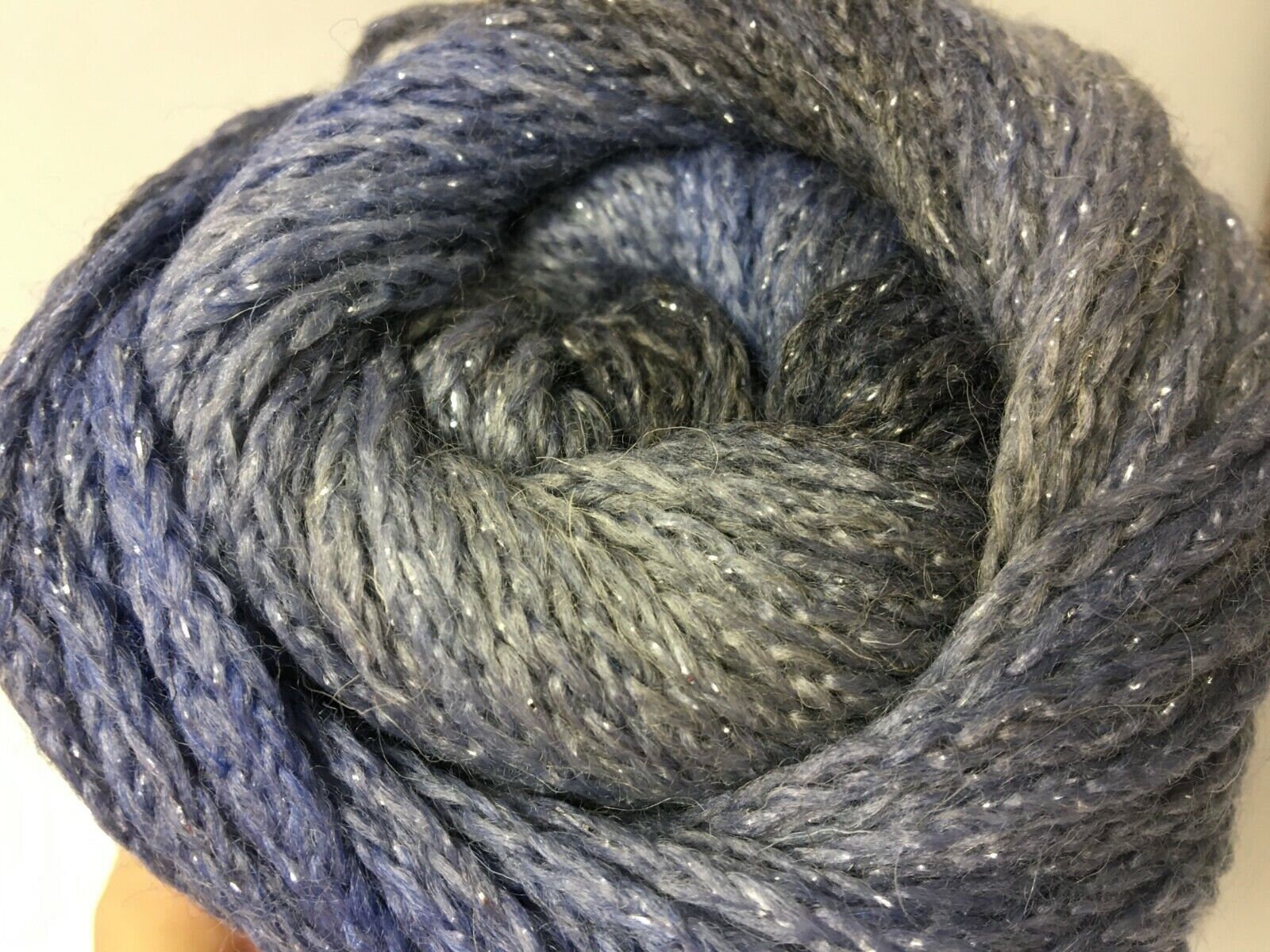 Lot De 5 Pelotes De Laine Française - Mélange Laine Changeante Et Lurex - 100g Par Pelote - Aiguilles 6/7