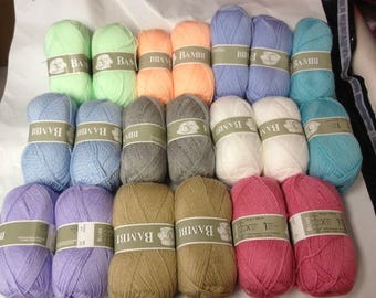 20 balls of yarn / baby / made in France