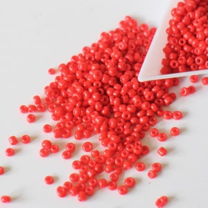 Perline di vetro rosso rotonde da 2 mm