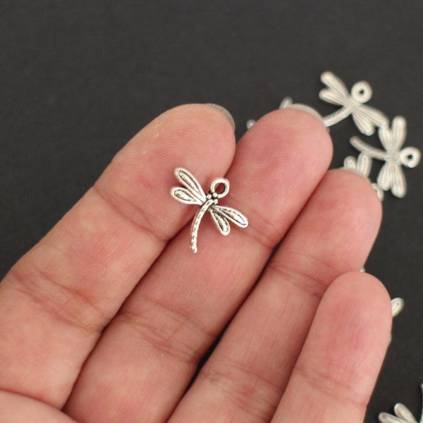 10 pretty dragonfly charms in silver-plated brass 17 x 15 mm