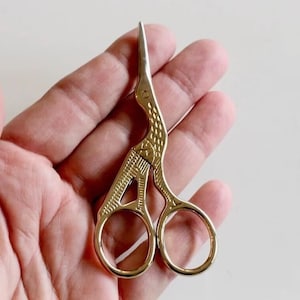 Gold Stainless Steel Bird Shaped Embroidery Scissors