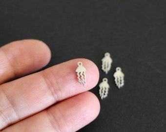 4 mini breloques méduses en acier inoxydable argent 12 x 5 mm