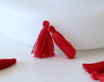 10 pompons à franges rouge en 100% coton pour vos créations bijoux et autres