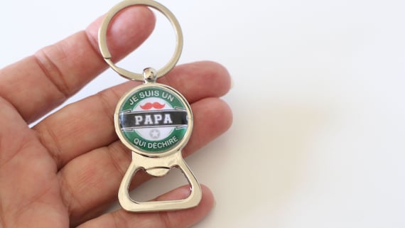 ユーモラスなカボションボトルオープナーキーホルダー - ハンドメイド