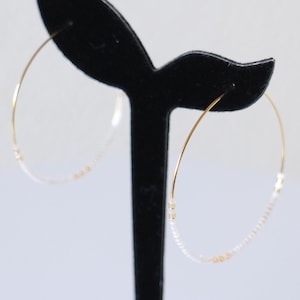 Stainless steel hoop earrings with white and gold Miyuki beads - Handmade