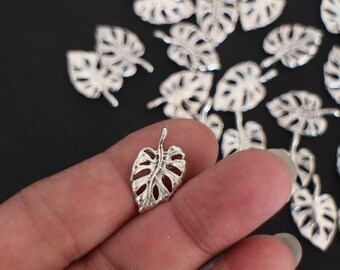 10 breloques feuilles Monstera en laiton argenté 20 x 12 mm pour vos créations bijoux style nature