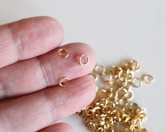 50 round open jump rings in gold stainless steel 5 mm