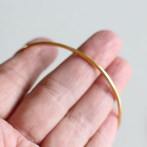 1 thick ring bangle bracelet in gold stainless steel 22 cm